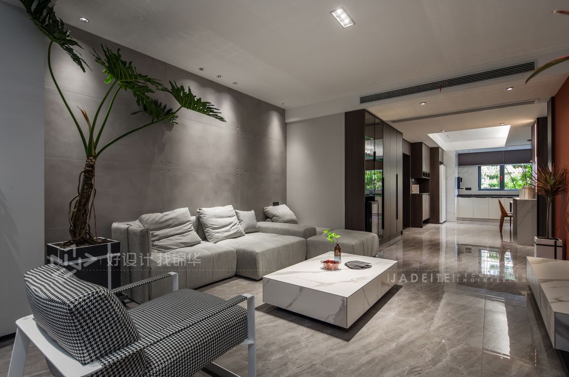 新家不知道怎么设计？带你去设计师家取取经，百平三房胜豪宅，还自带小院！真香！